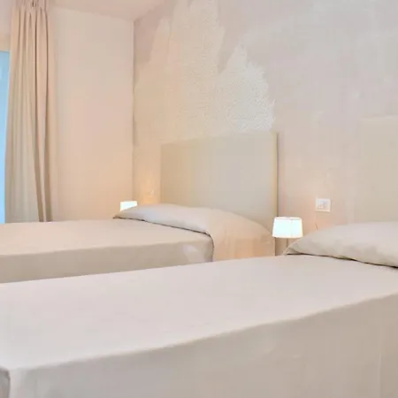 Bright White Flat In The Heart Of Lejlighed