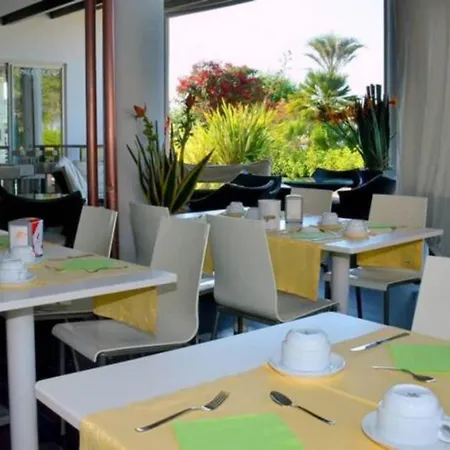 Bright And Coastal Flat In The Heart Of Lejlighed Bibione