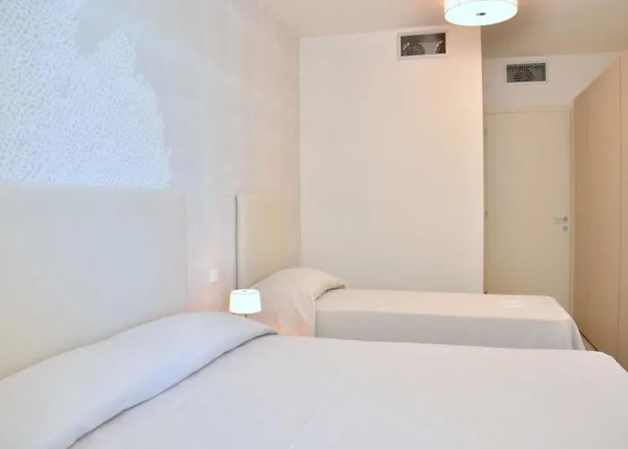 Bright White Flat In The Heart Of Апартаменти Бібіоне